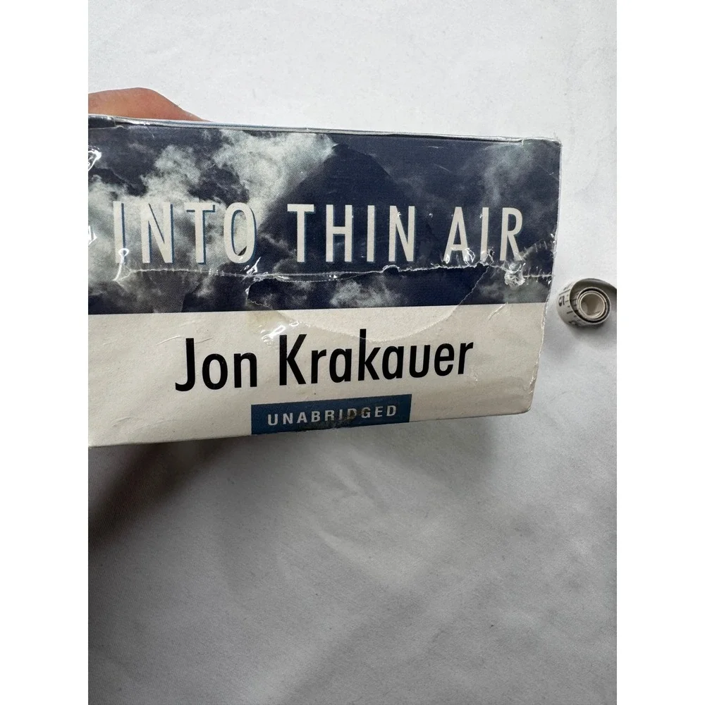 Into Thin Air Jon Krakauer Unabridged Audio Book 6 Cassettes BDD Audio 1998 NEW - Picture 2 of 7